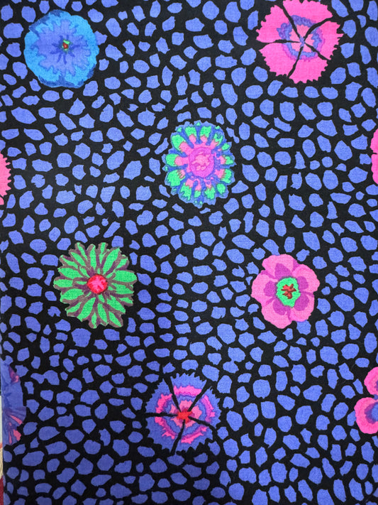 Kaffe Fassett Guinea Flower - Black